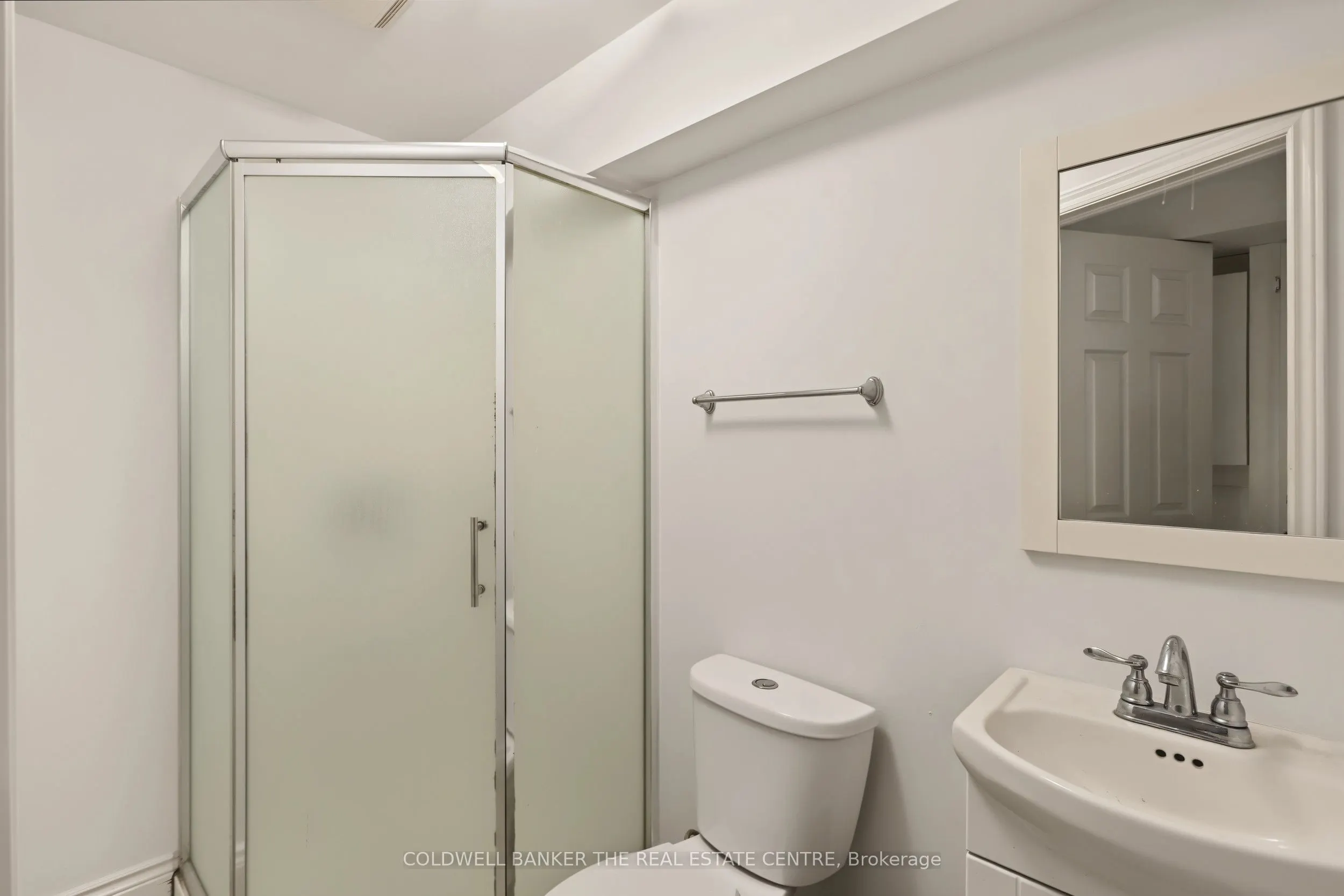 7 Isabella Garden Lane