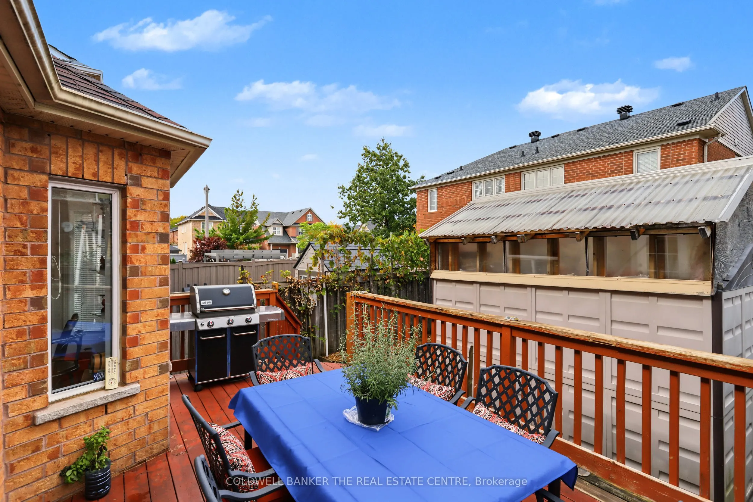 7 Isabella Garden Lane