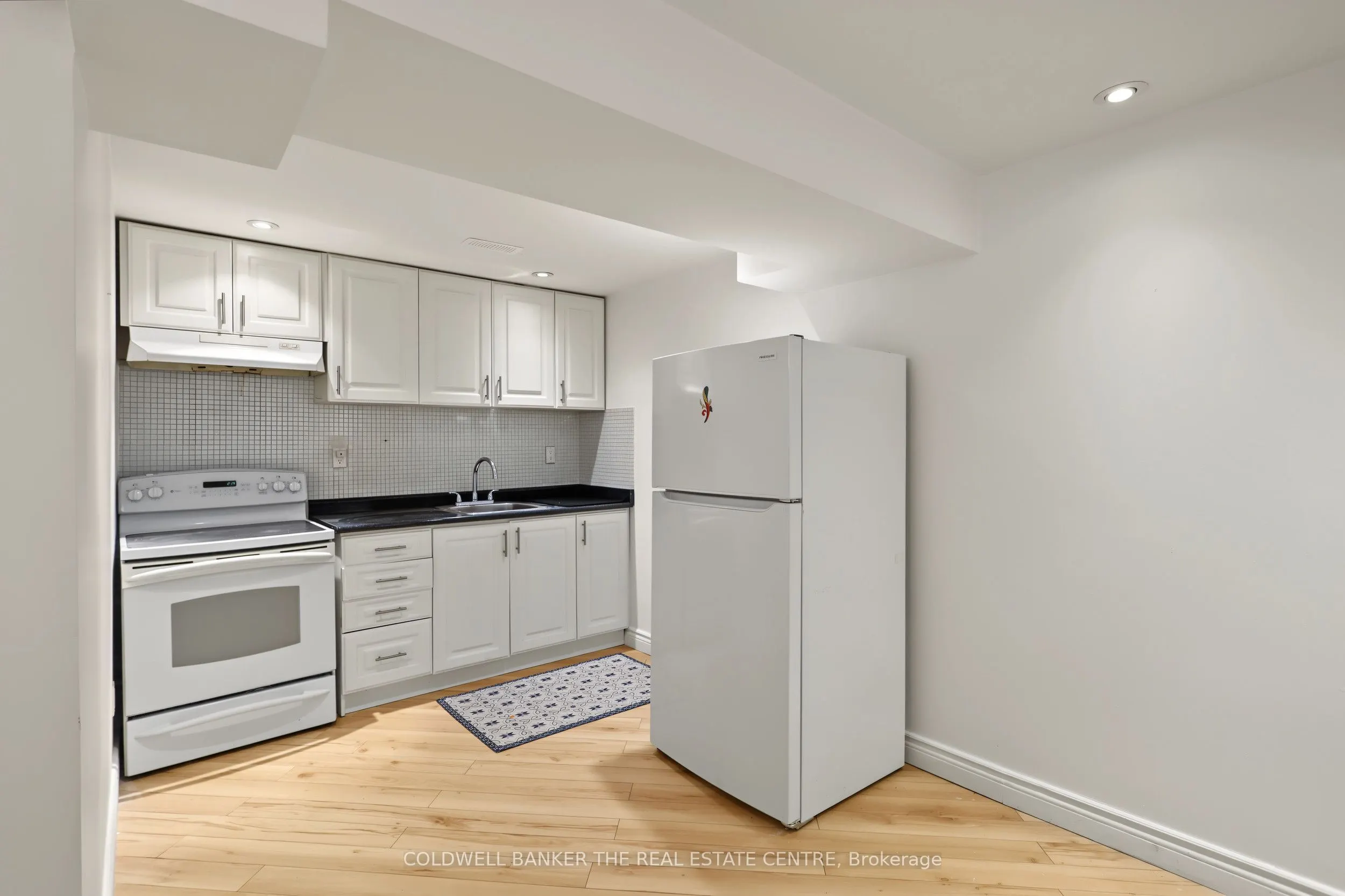 7 Isabella Garden Lane