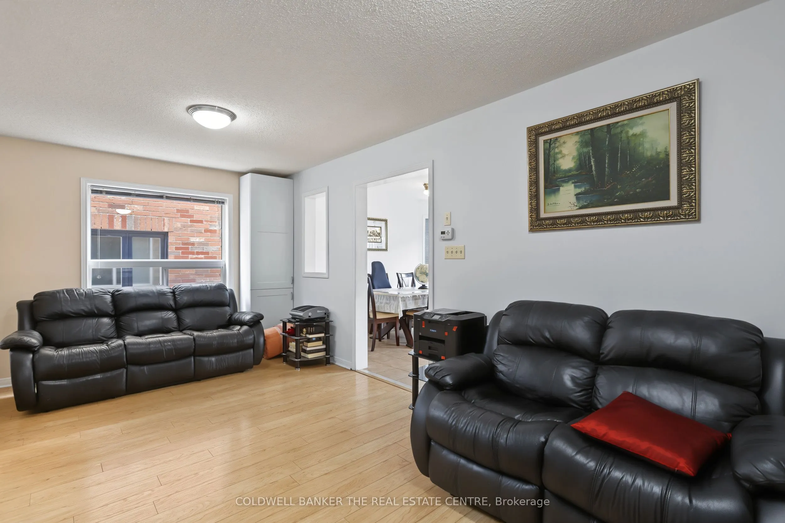 7 Isabella Garden Lane