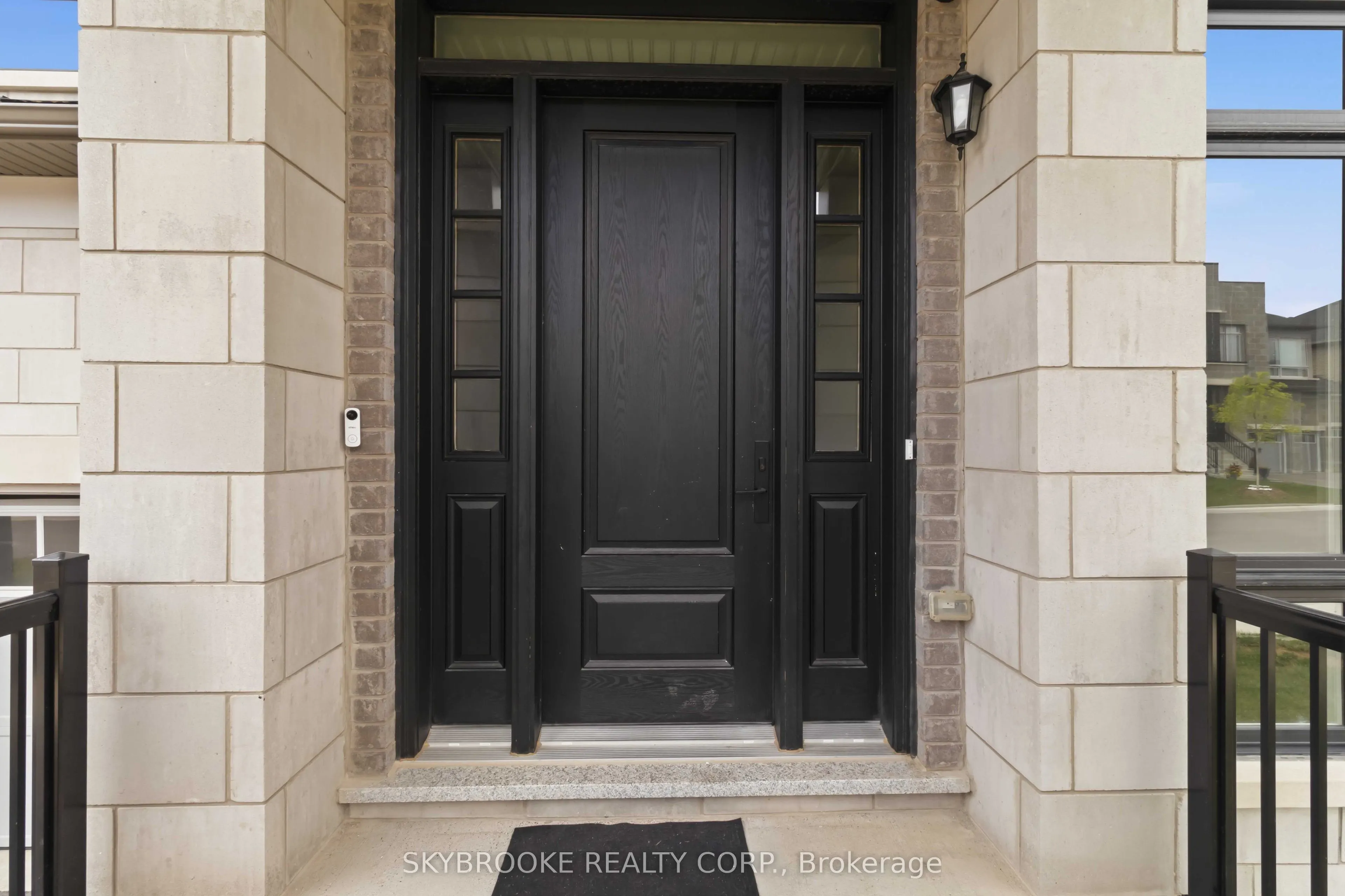 73 Broad Way