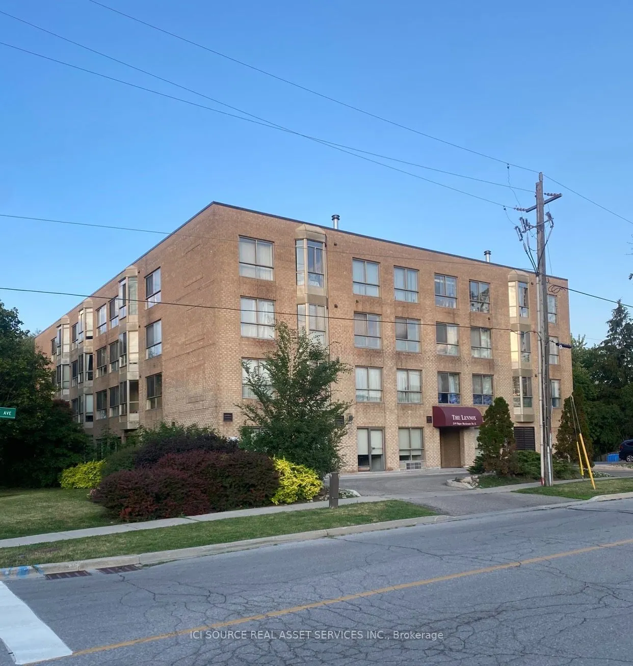 249 Major Mackenzie Drive E #204