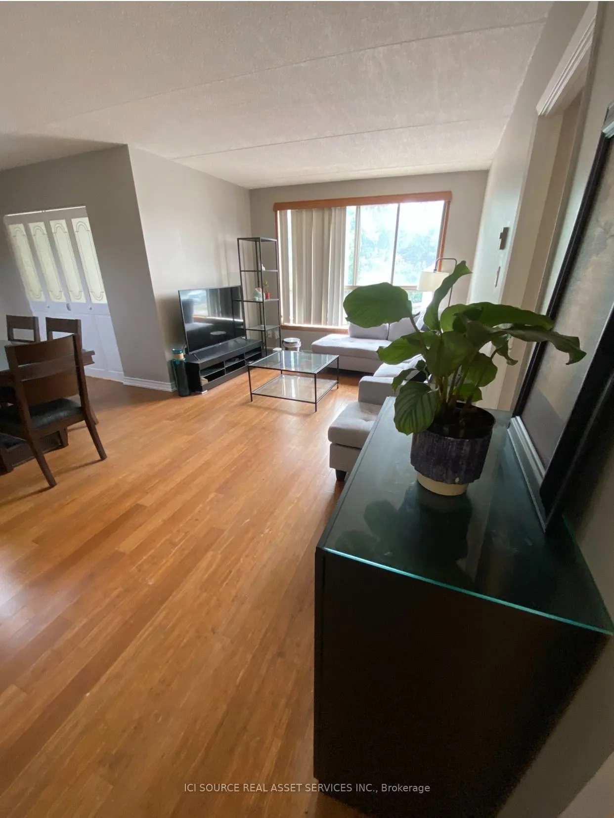249 Major Mackenzie Drive E #204