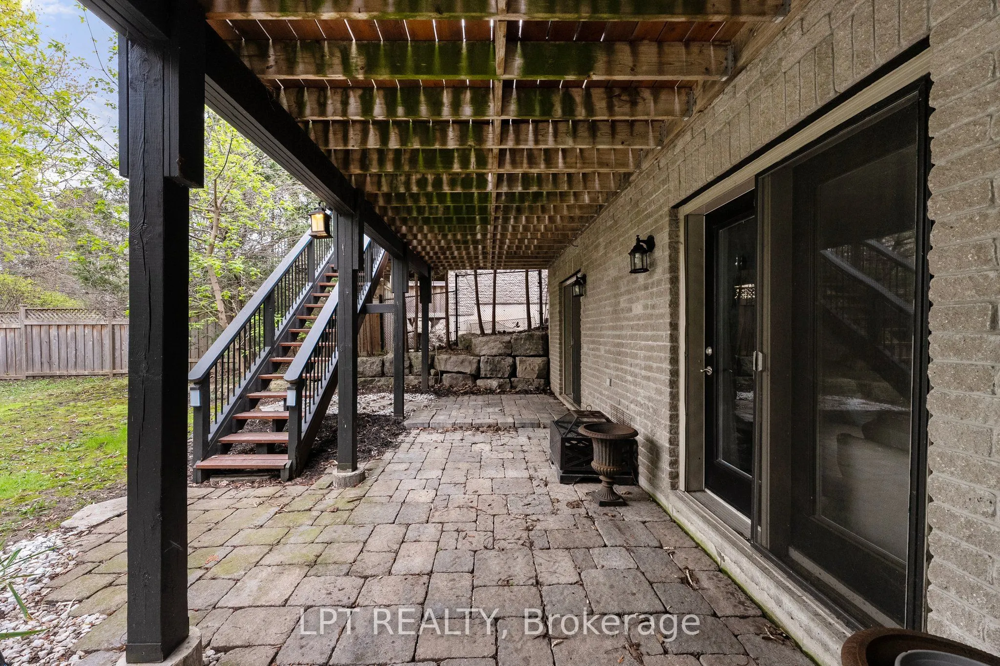 112 Tyler Street