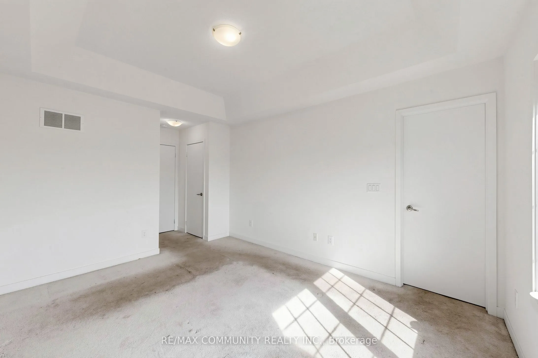 221 Harding Park Street
