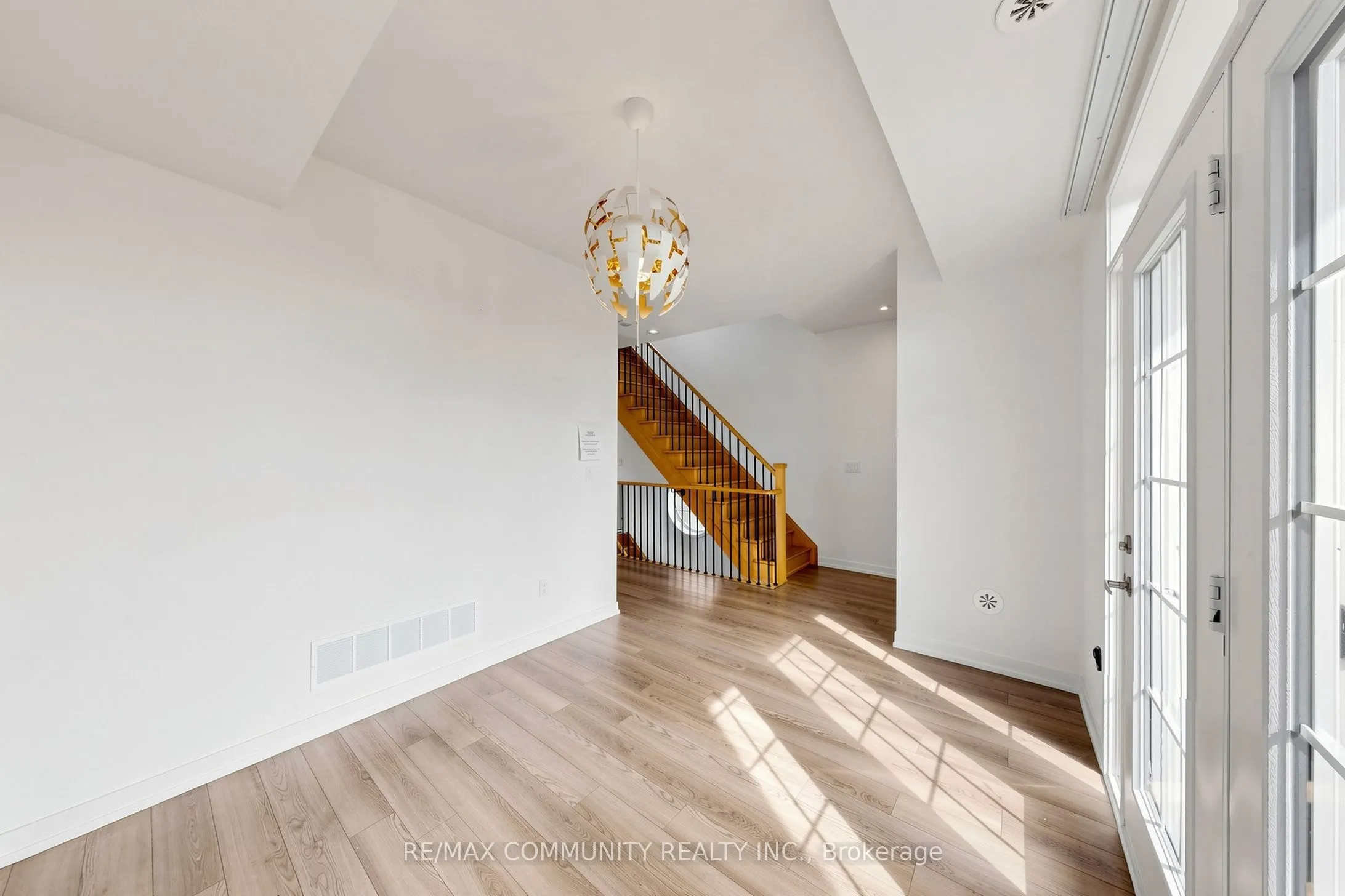 221 Harding Park Street