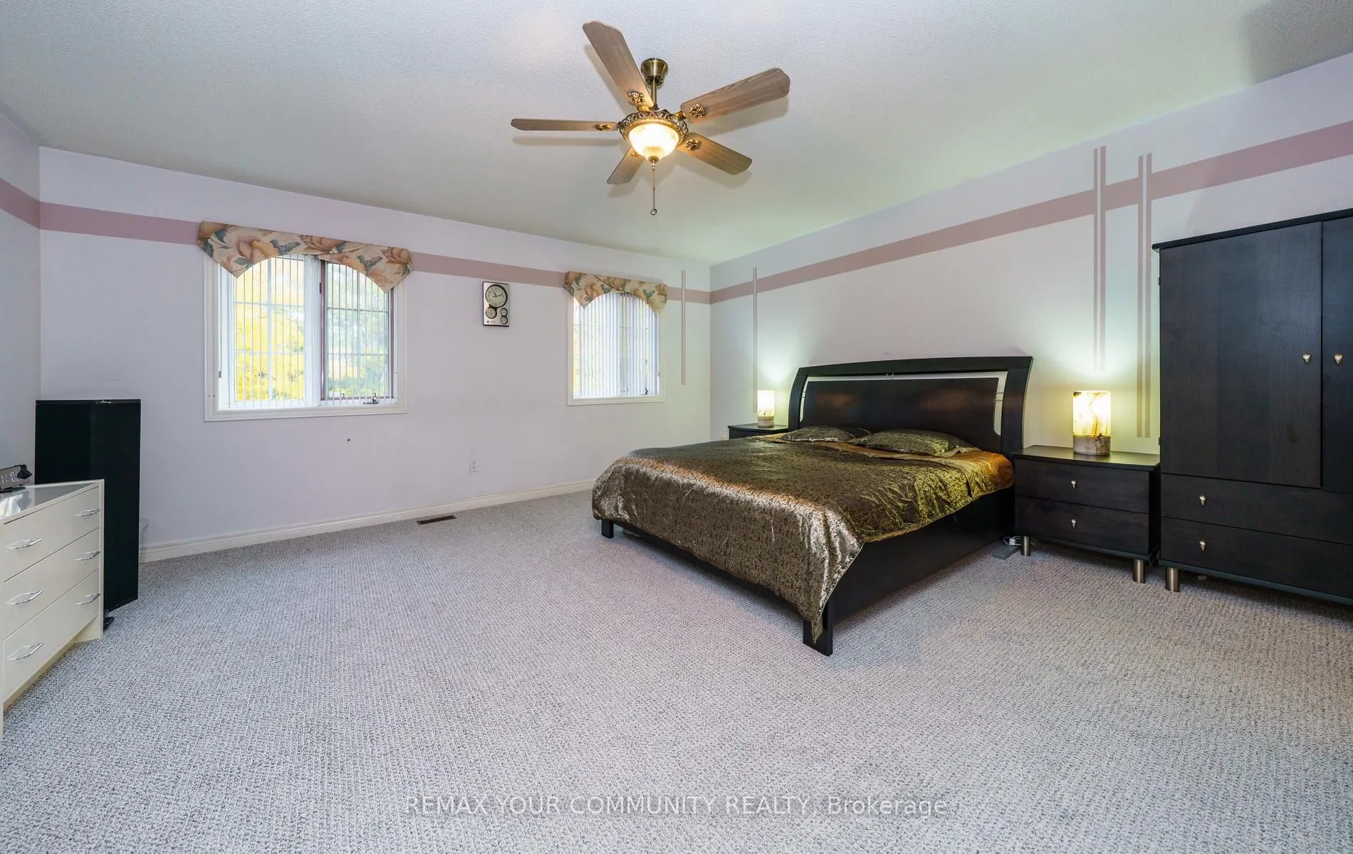 11 Hans Drive