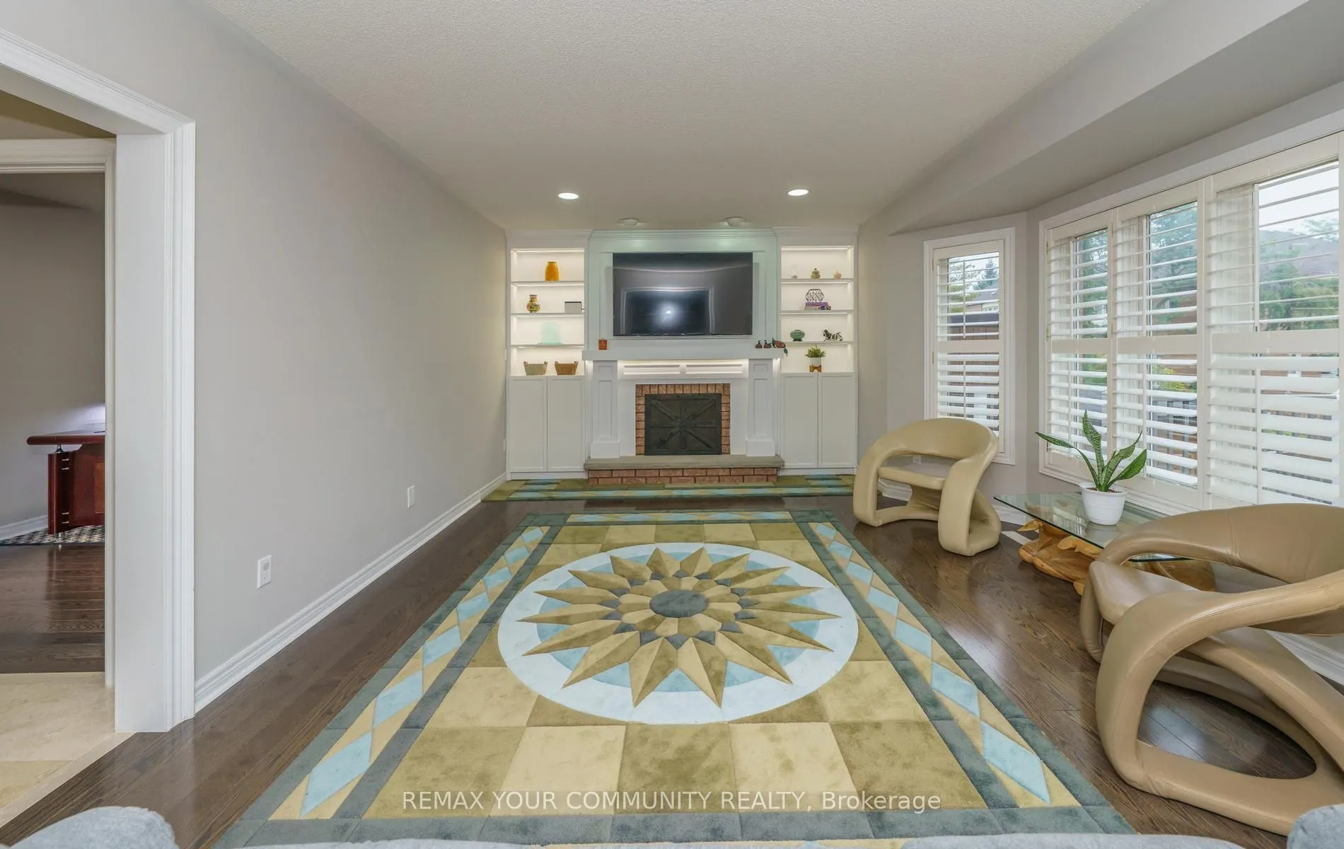 11 Hans Drive