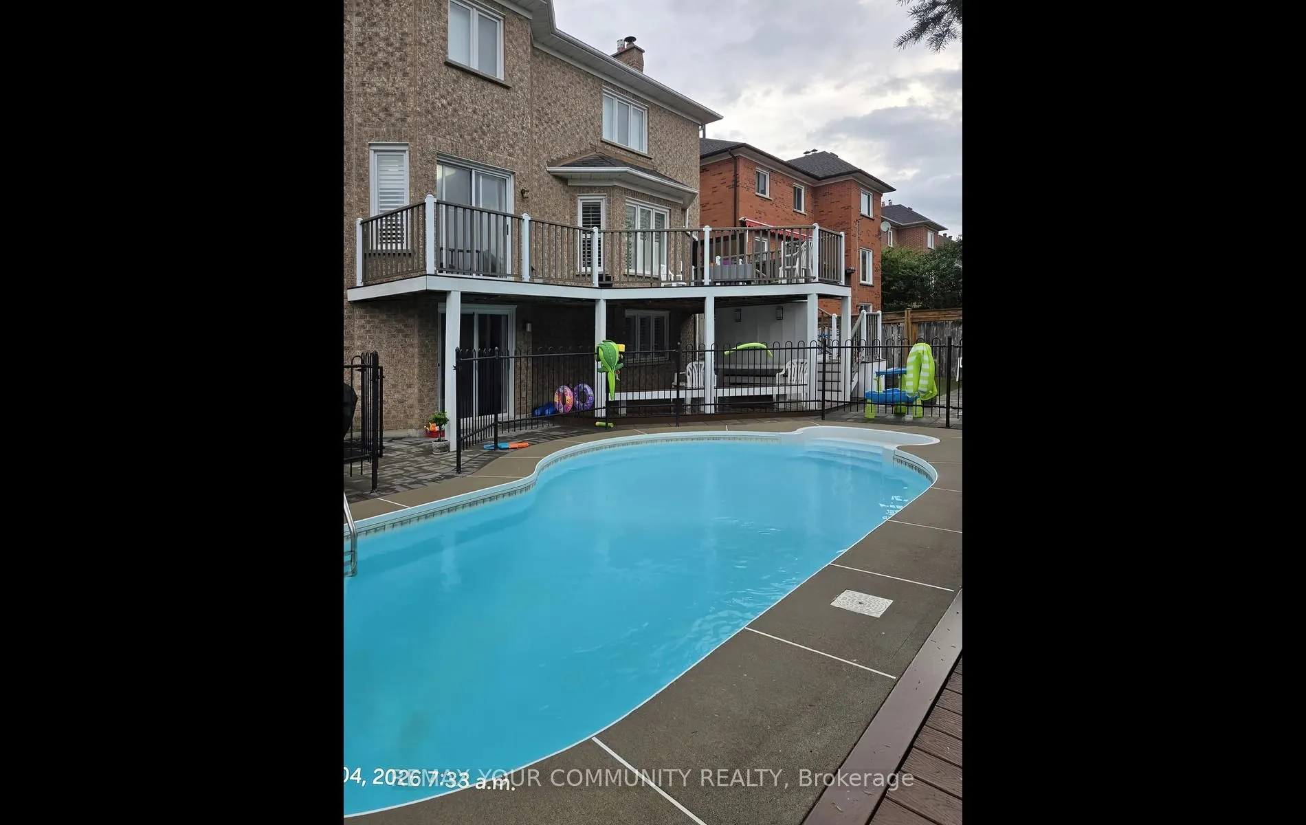 11 Hans Drive
