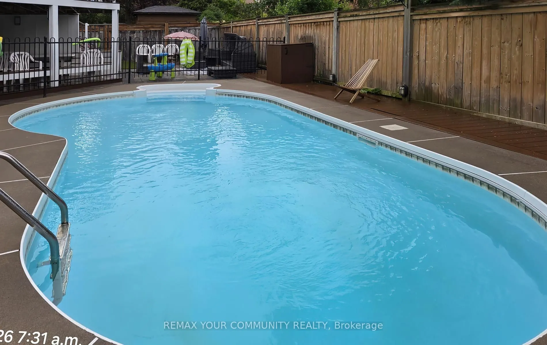 11 Hans Drive
