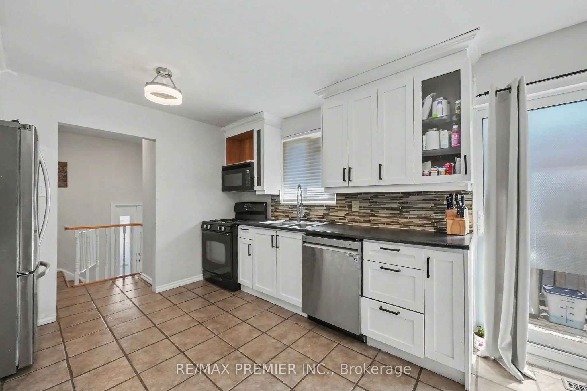 249 Britannia Avenue