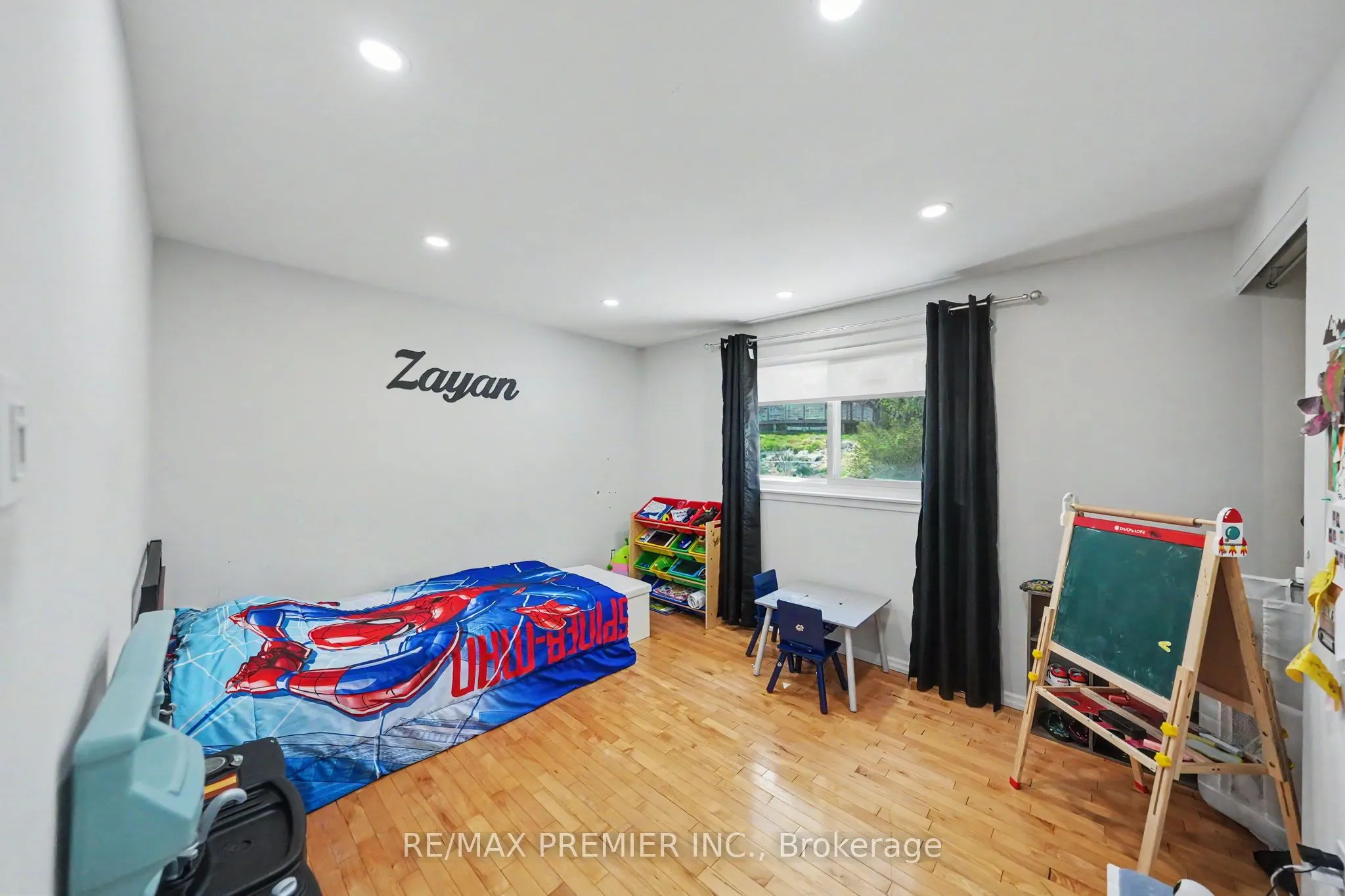 249 Britannia Avenue