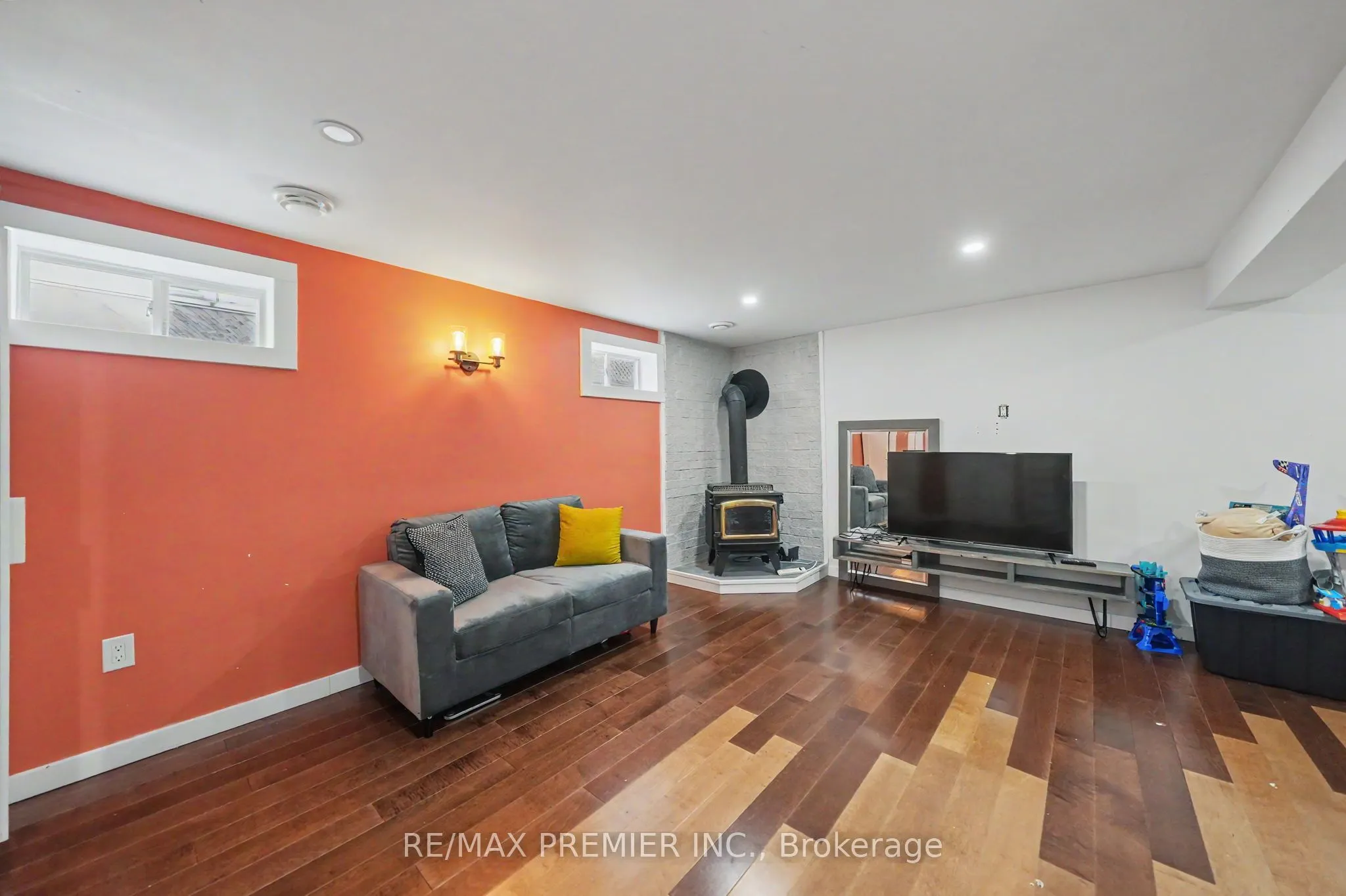 249 Britannia Avenue
