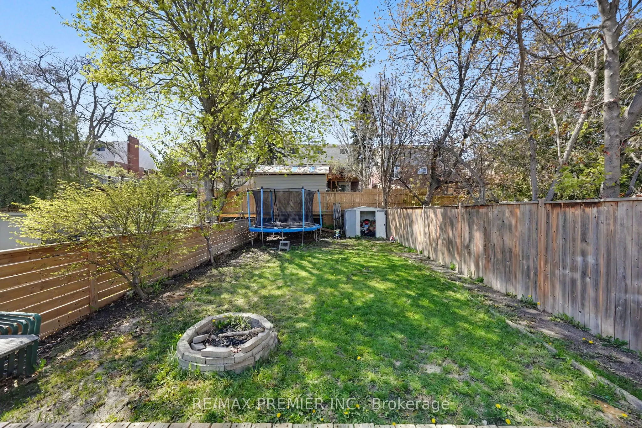 249 Britannia Avenue