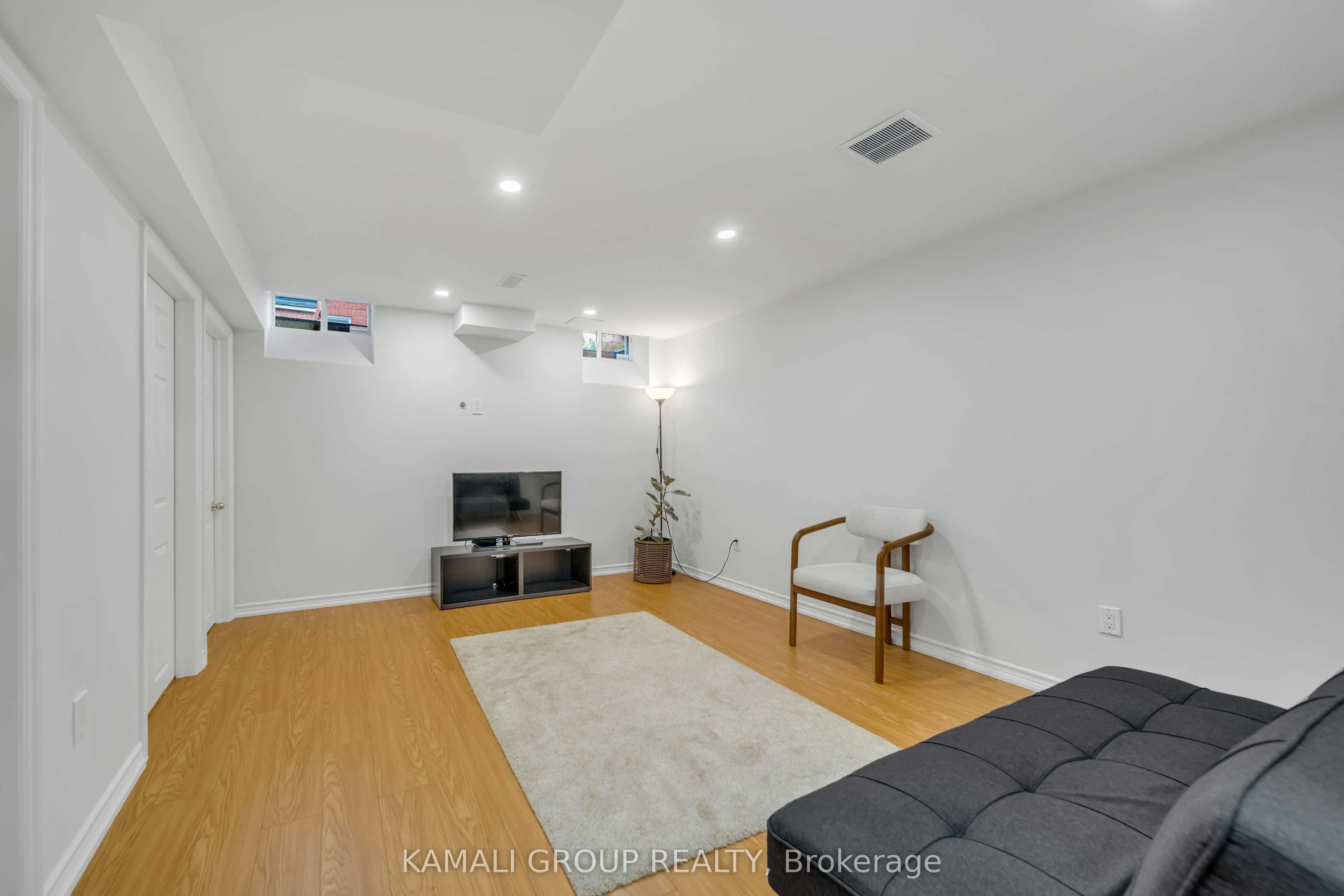 66 Longwood Avenue