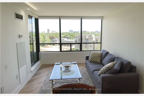 7420 Bathurst Street #606