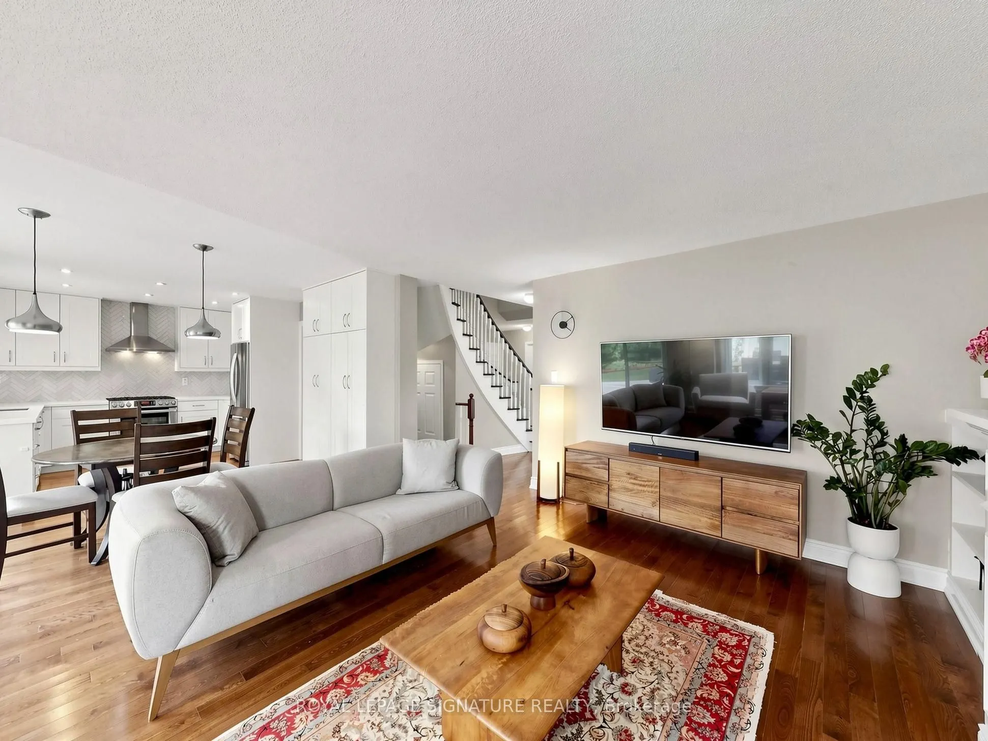 81 Pinnacle Trail