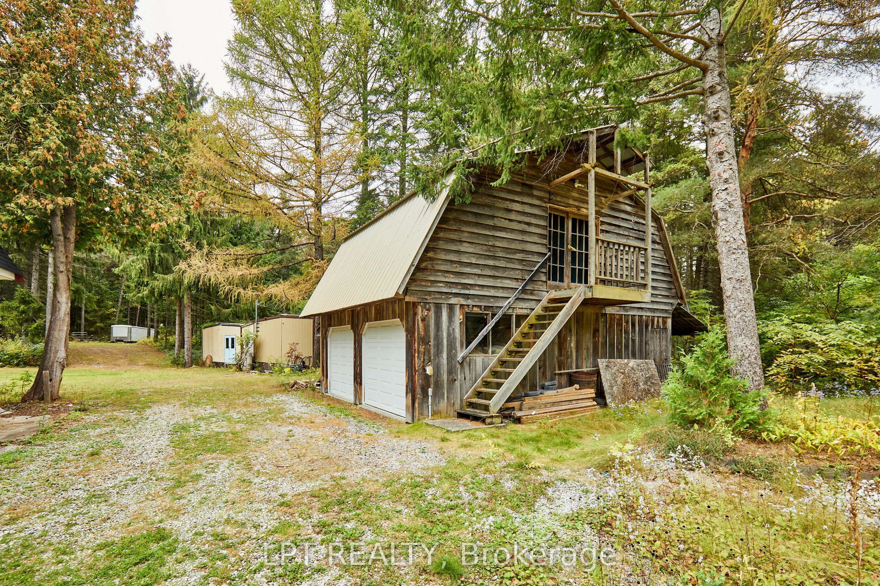 298 Wees Road