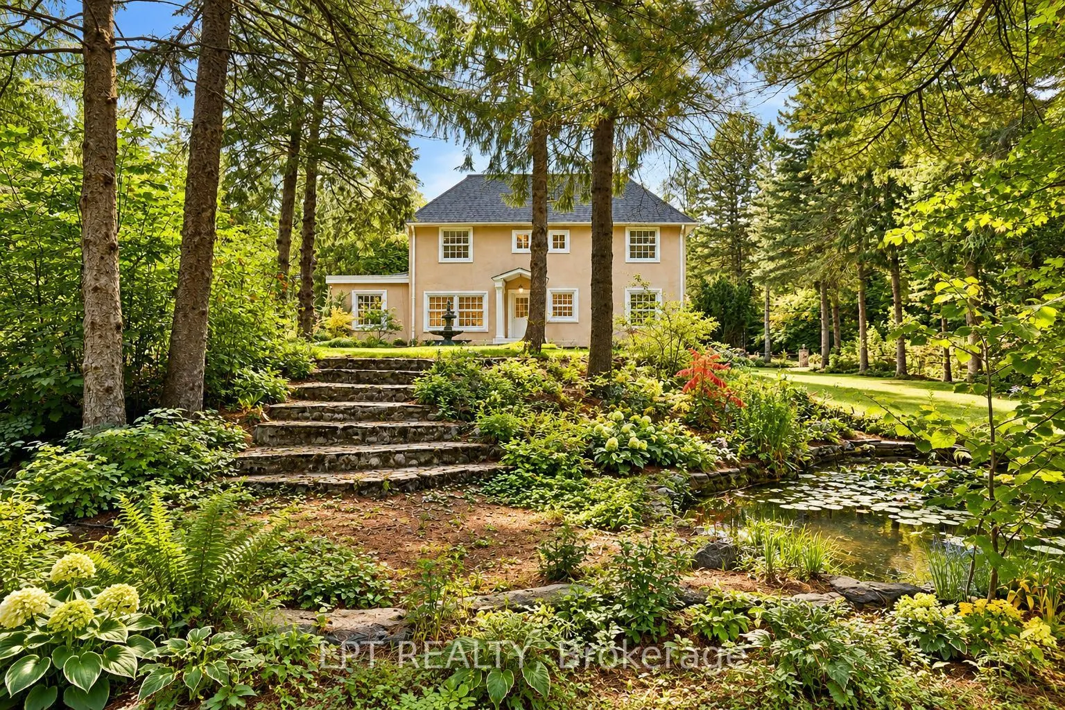 298 Wees Road