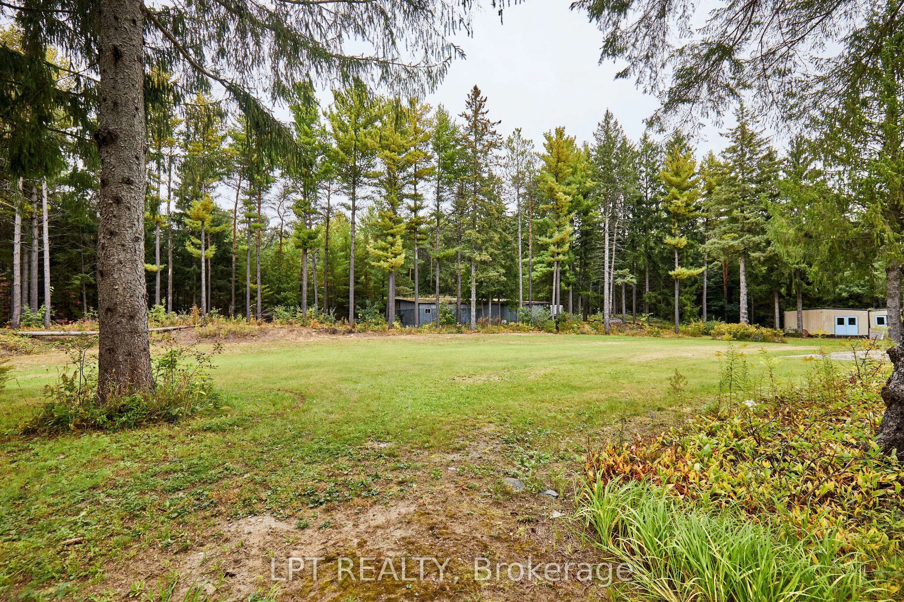 298 Wees Road
