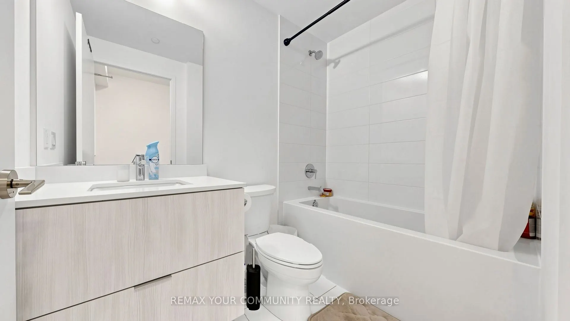 2 David Eyer Road #524