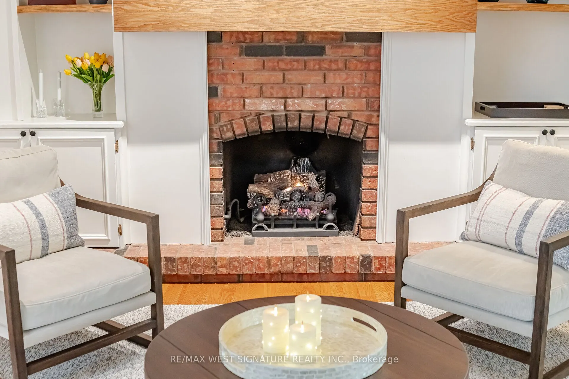 42 Hedgerow Court