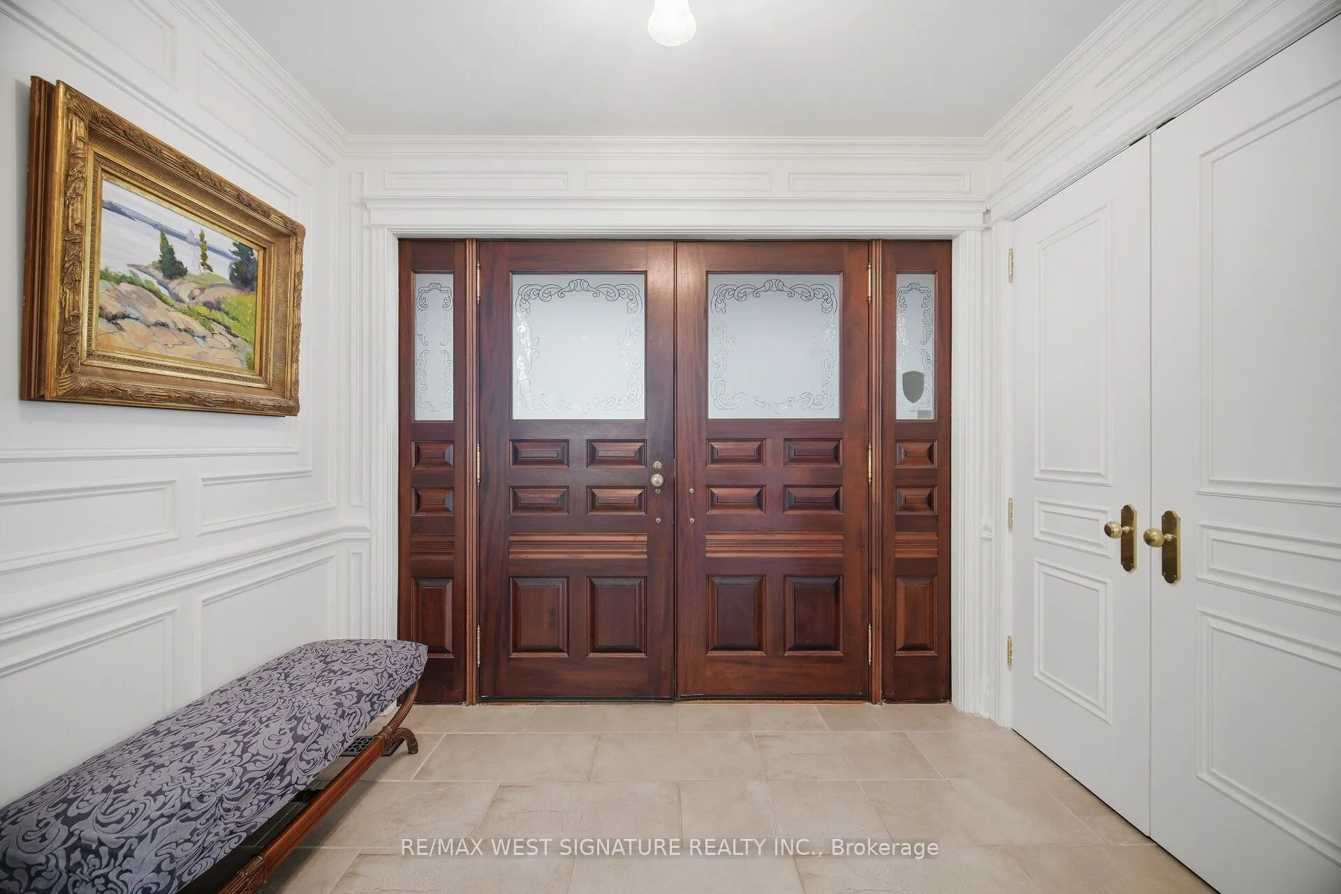 42 Hedgerow Court