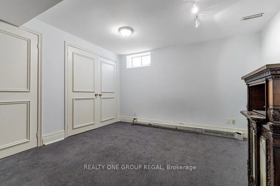 17 Dunloe Road