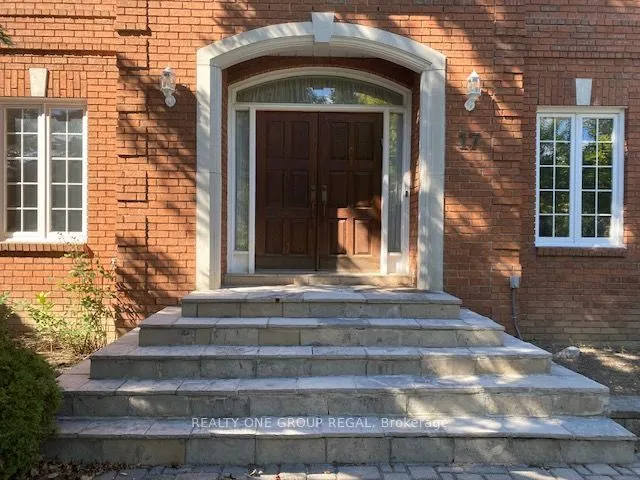 17 Dunloe Road