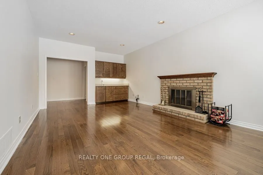 17 Dunloe Road
