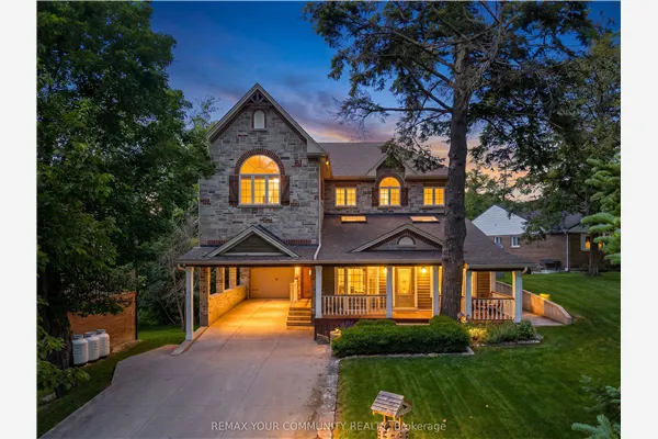 124 Elmpine Trail
