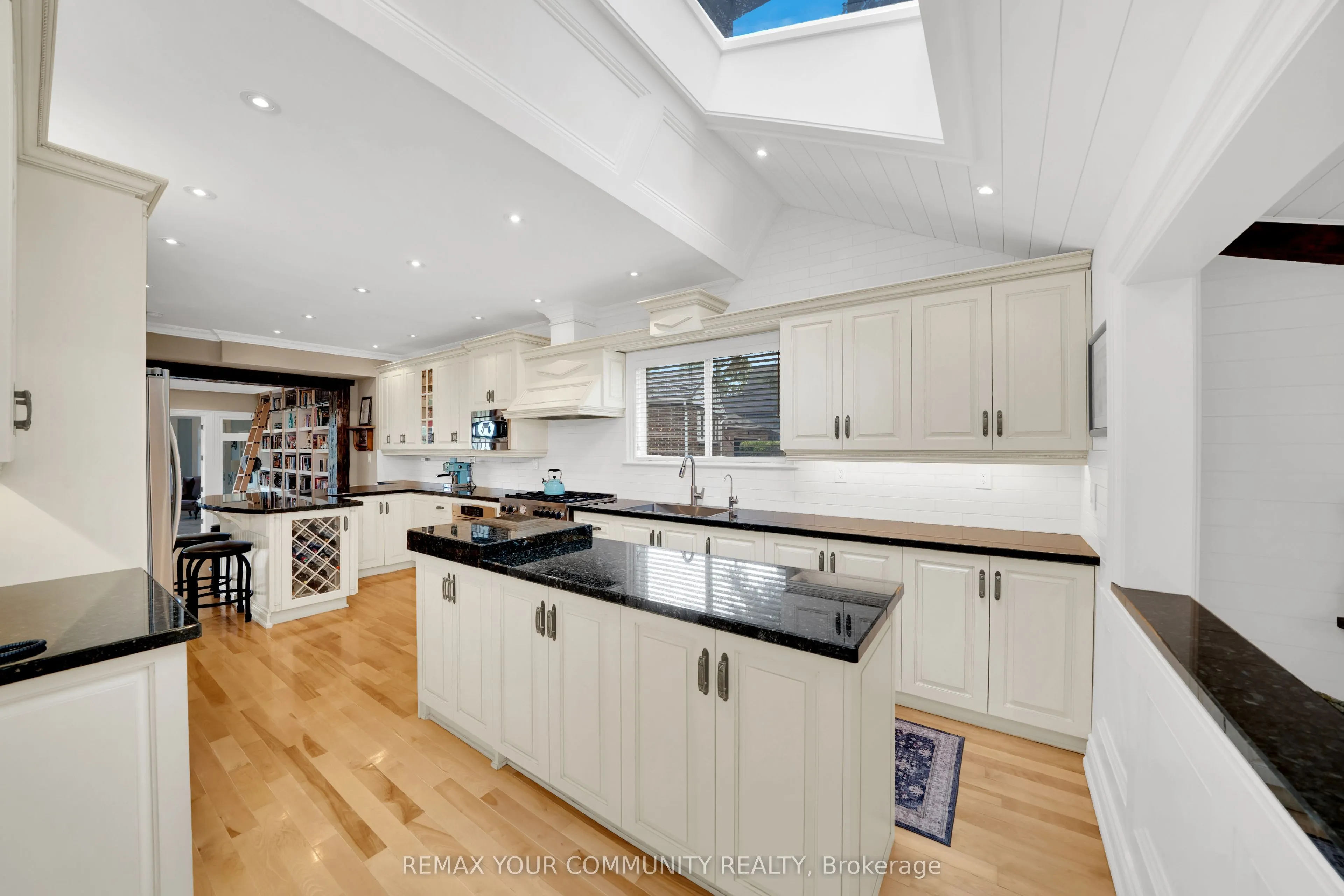 124 Elmpine Trail