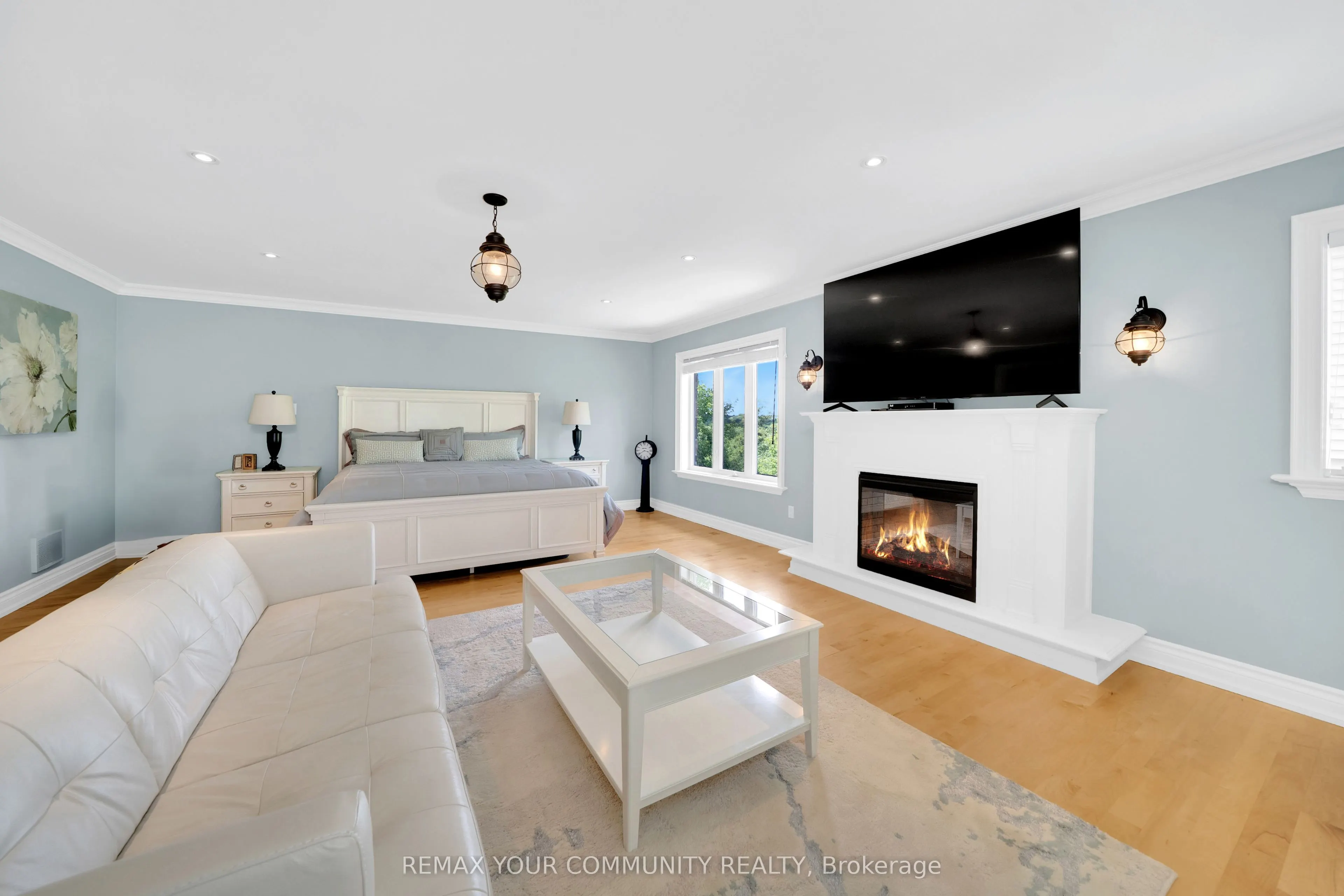 124 Elmpine Trail