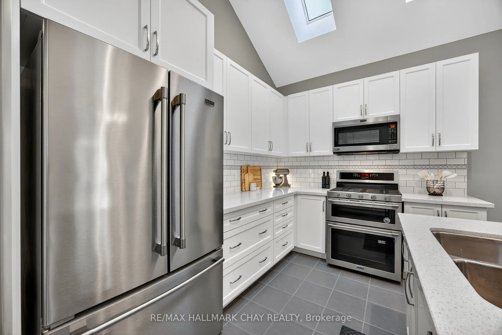 63 Summerhill Drive #15