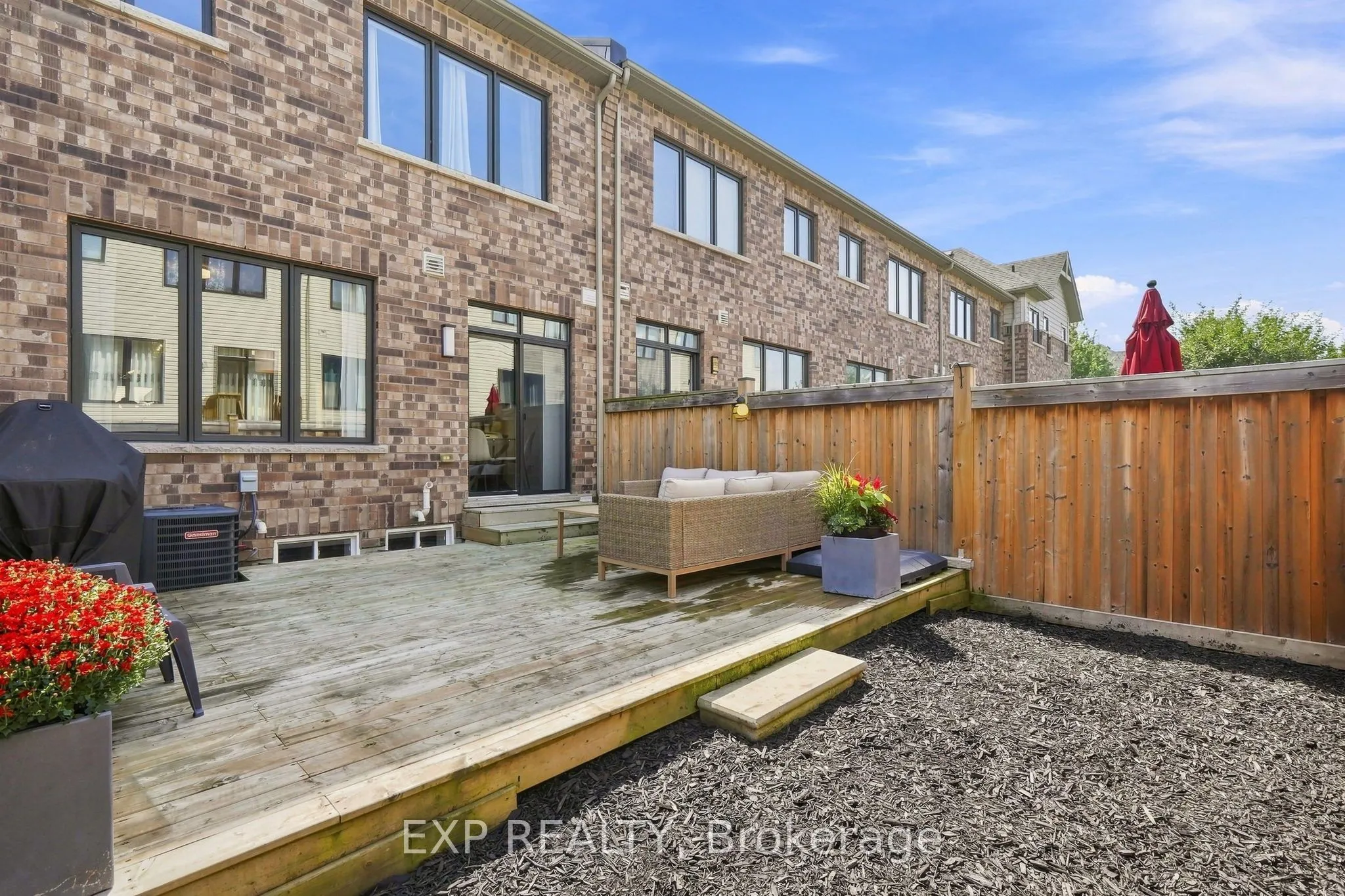 128 Chessington Avenue