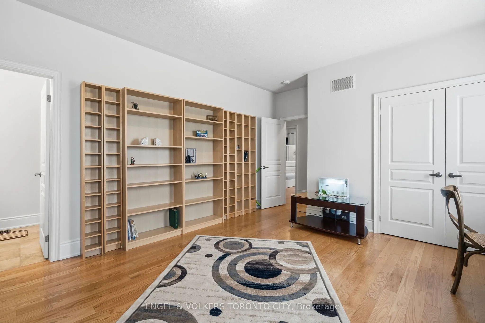 20 Parkheights Trail