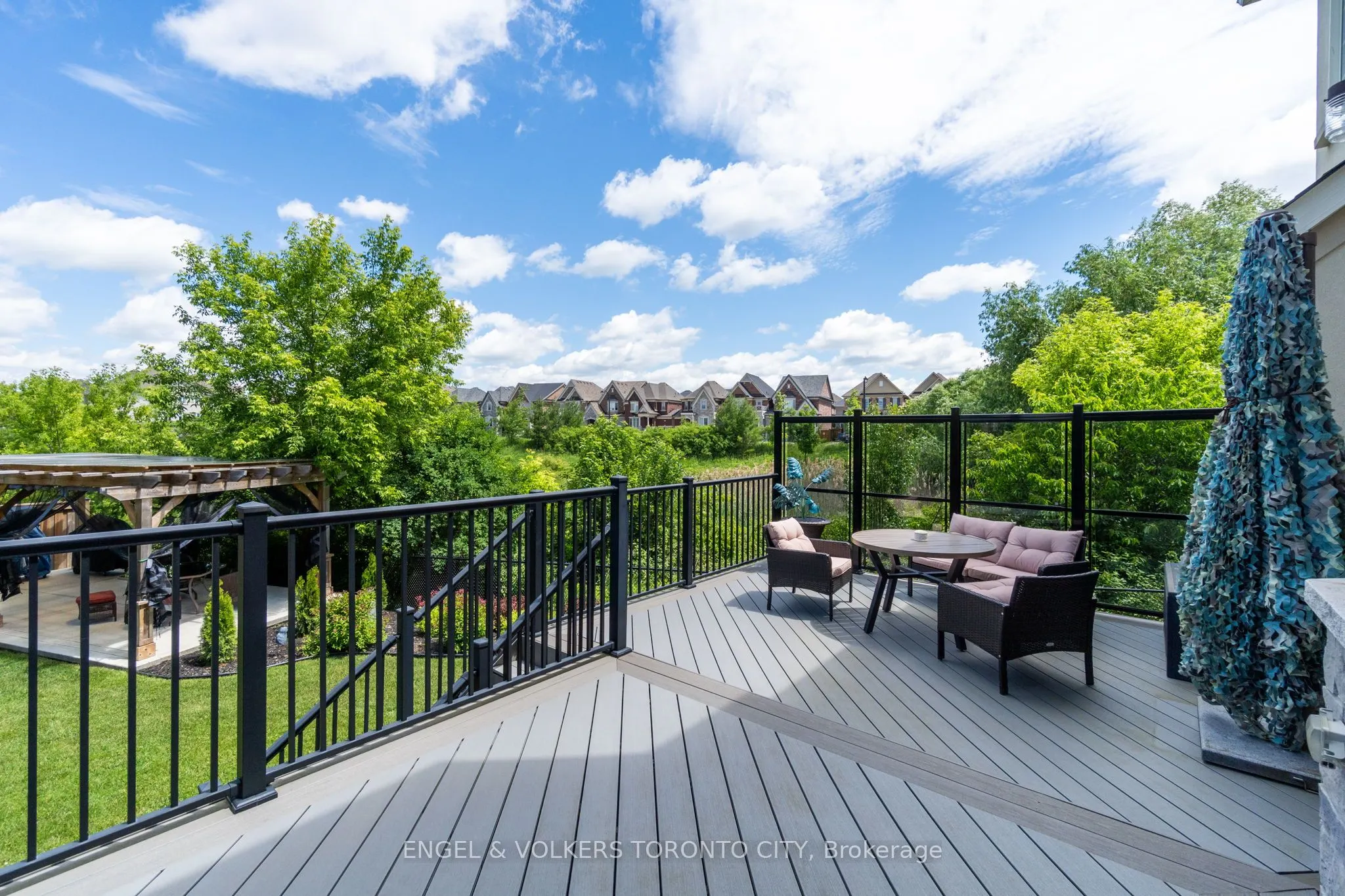 20 Parkheights Trail