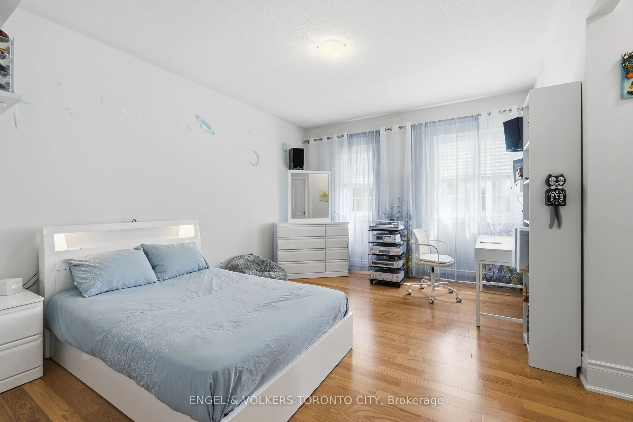 20 Parkheights Trail