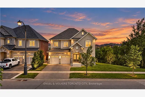 20 Parkheights Trail