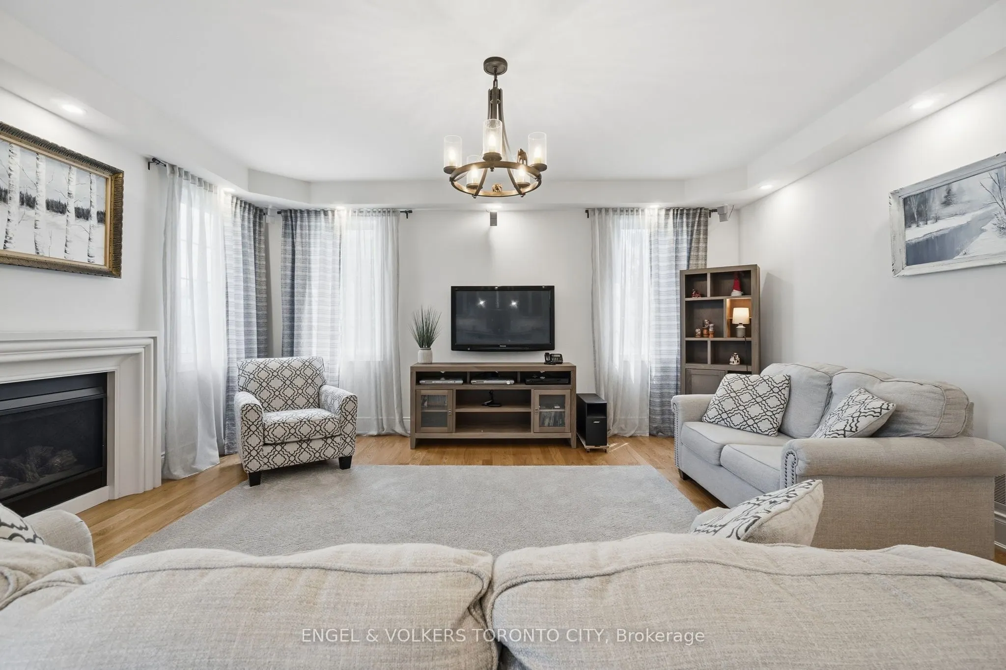 20 Parkheights Trail