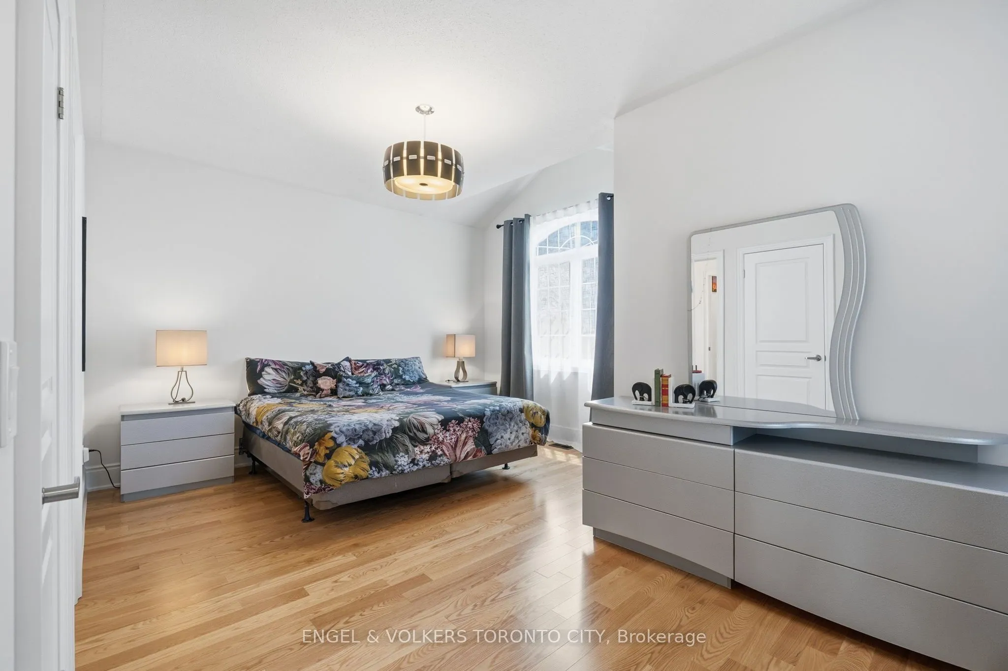 20 Parkheights Trail