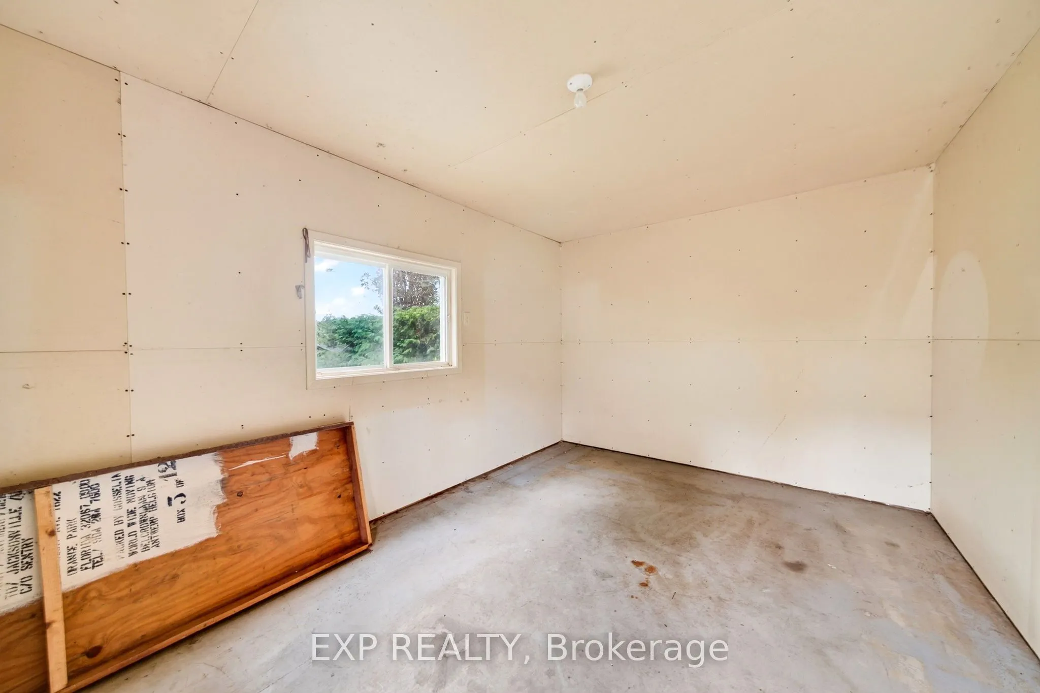 607 Duclos Point Road