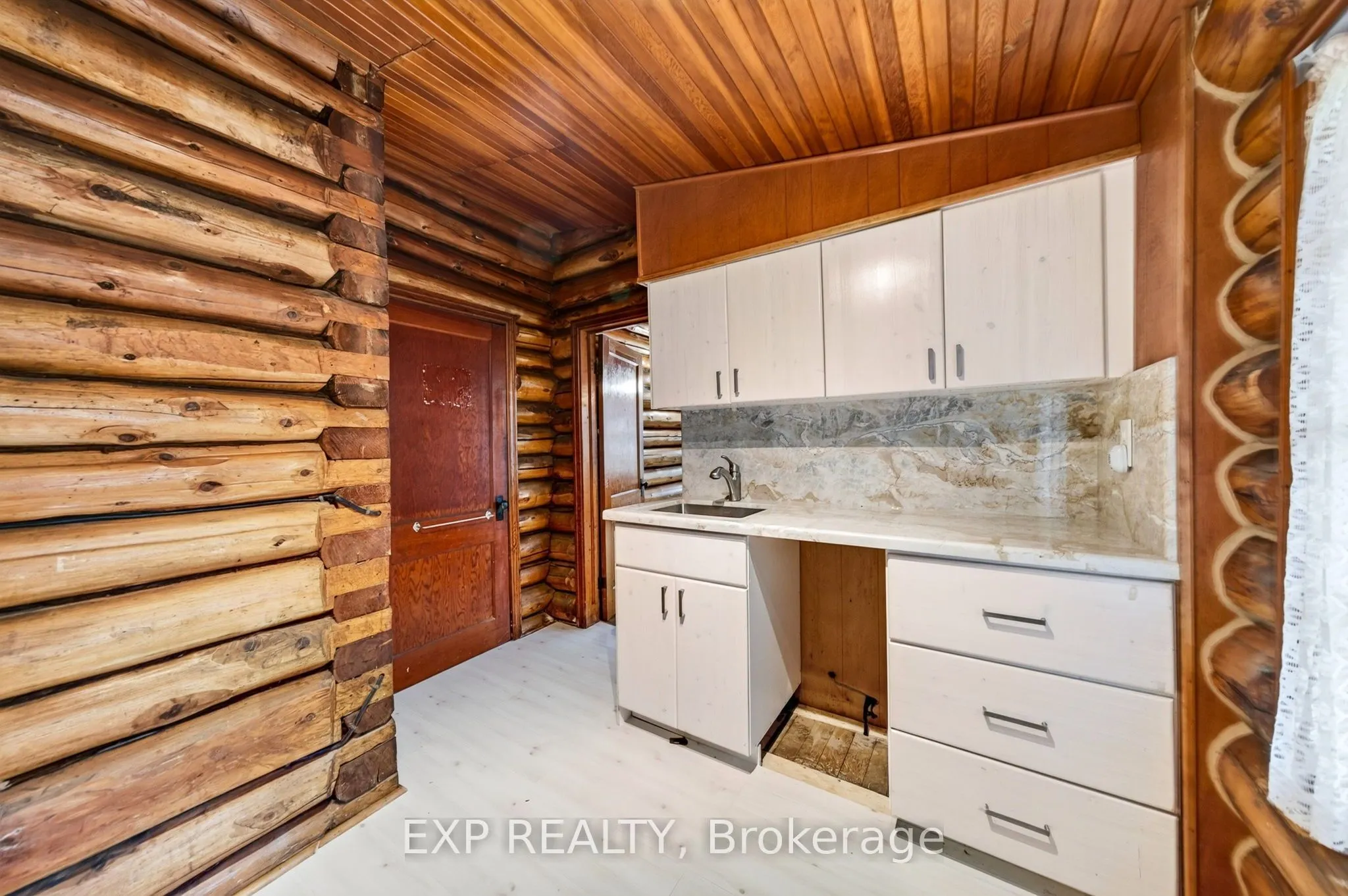 607 Duclos Point Road