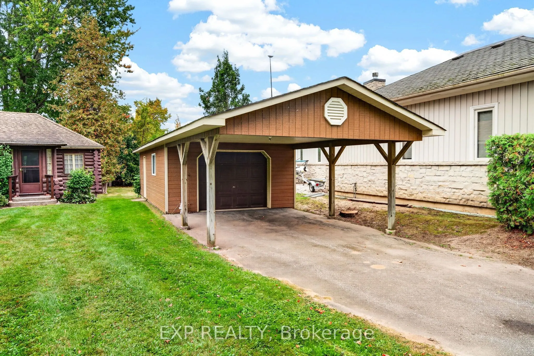 607 Duclos Point Road