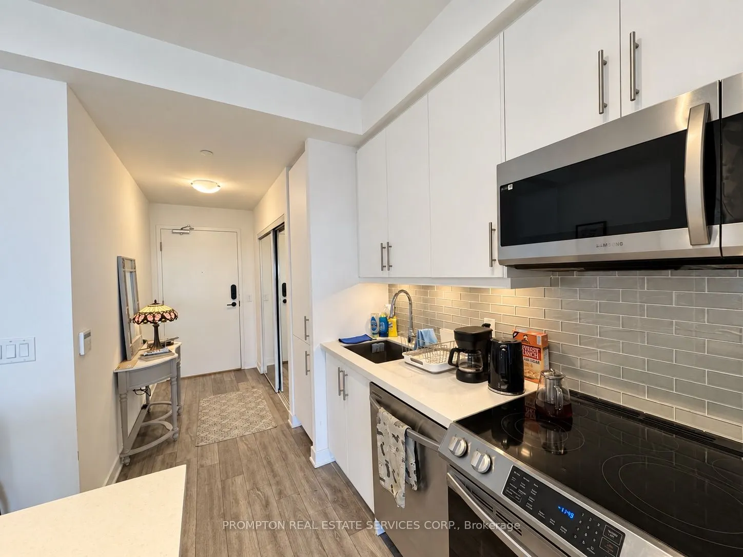 95 Oneida Crescent #LPH06