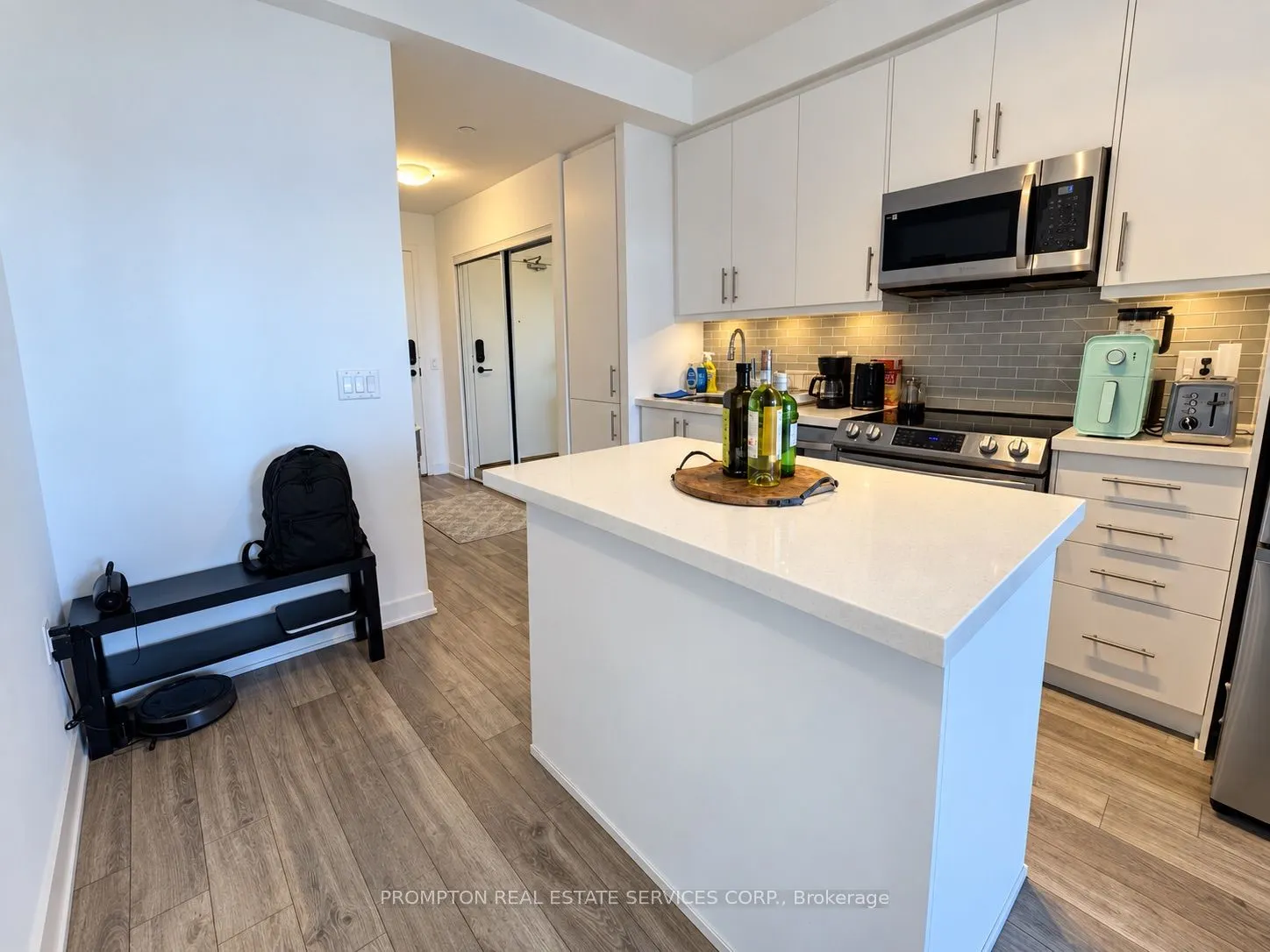95 Oneida Crescent #LPH06