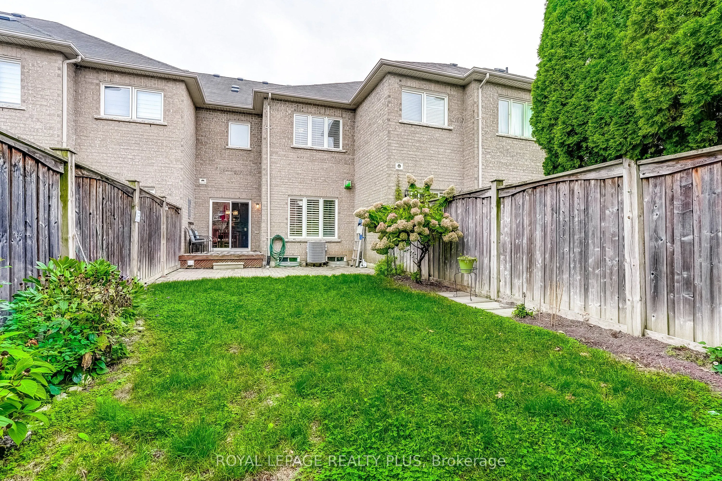 172 Lauderdale Drive