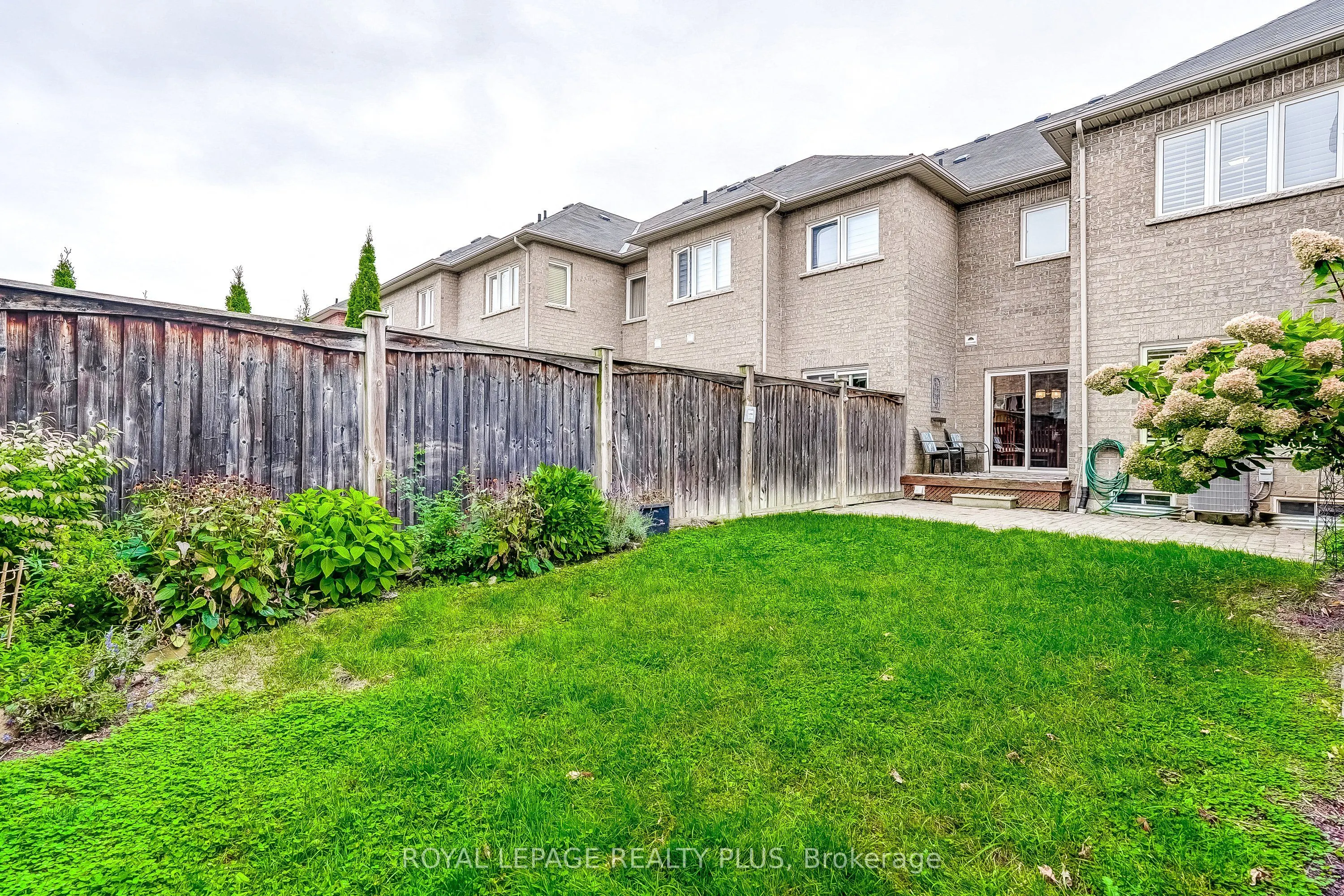 172 Lauderdale Drive
