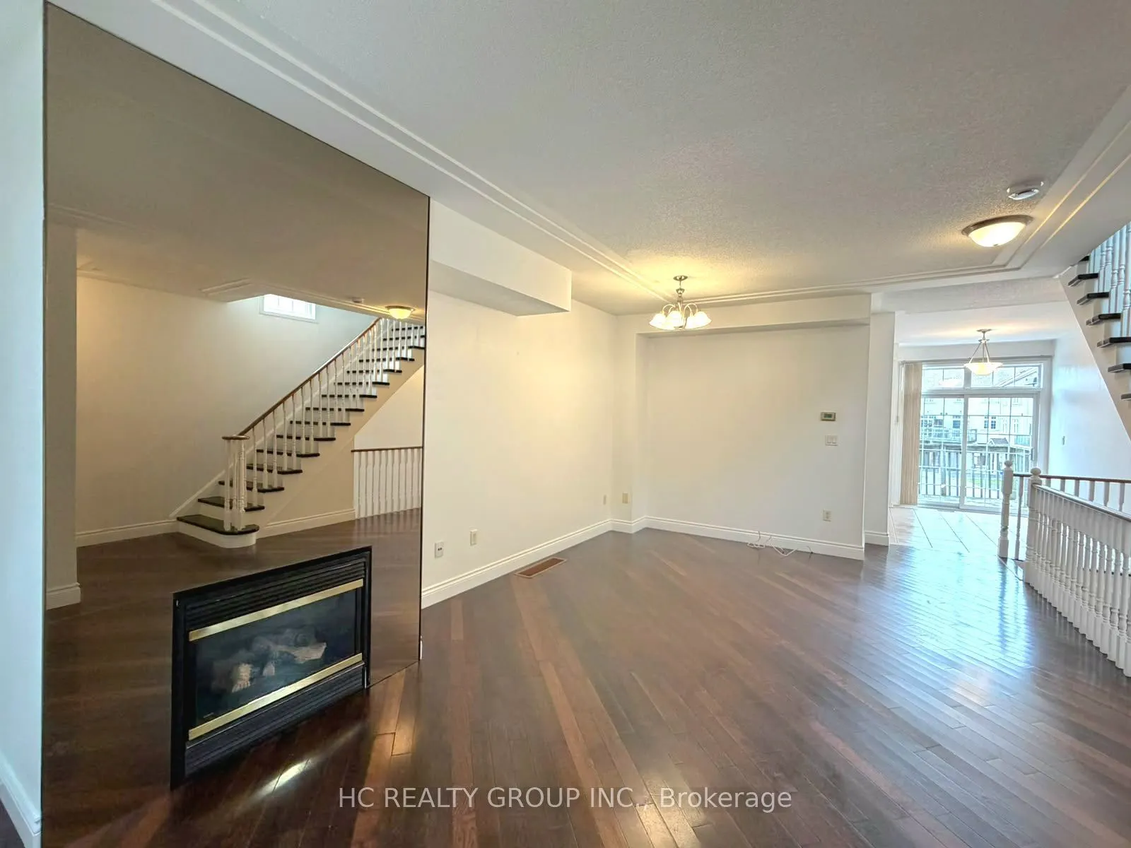 10 Post Oak Drive #19