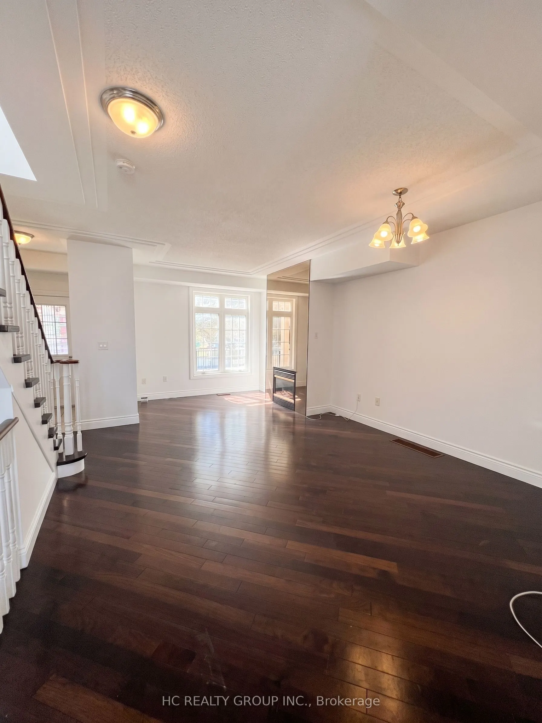 10 Post Oak Drive #19